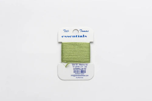 Essentials Caterpillar 707