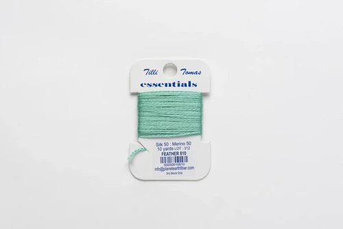 Essentials Feather 810